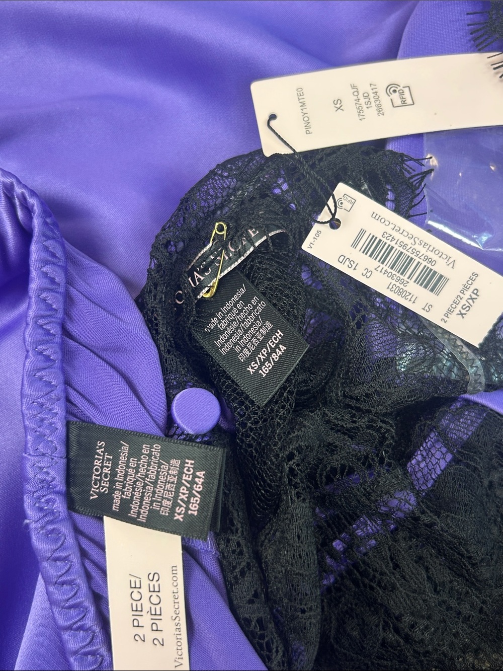 NWT Victoria’s Secret Satin Lace Back Camisole Shorts Set XS - Picture 7 of 9